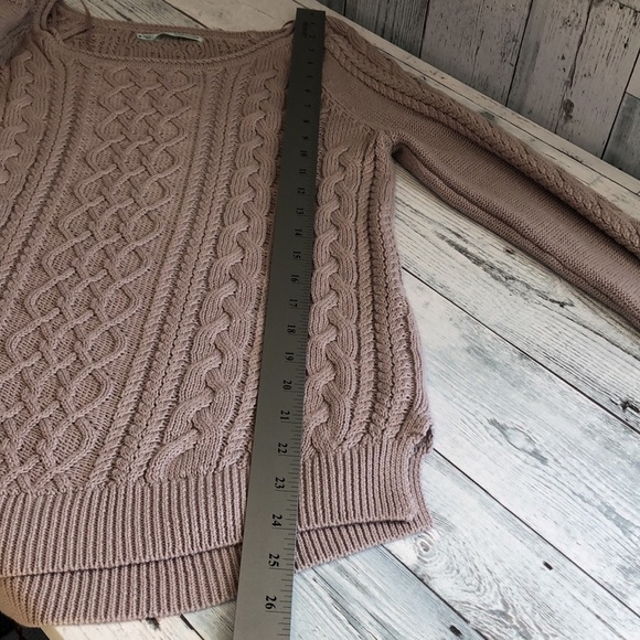 Maurices Cable Knit Sweater Medium - Picture 10 of 11